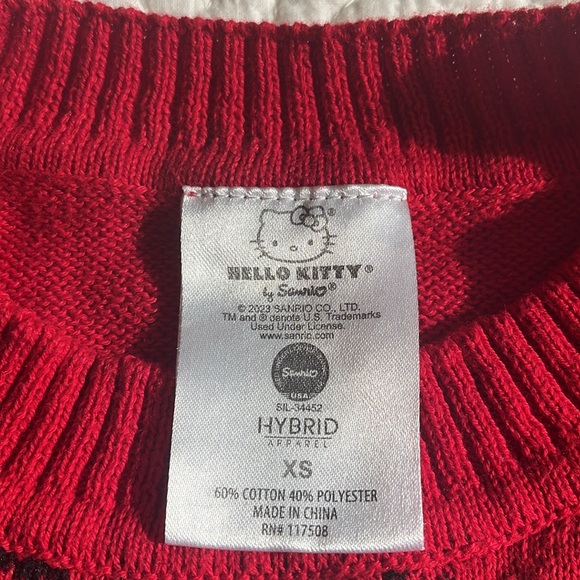 NWT Sanrio Hello Kitty Sweater Pullover XS Long Sleeve Red Bows Retro 70's 80's - Picture 8 of 17